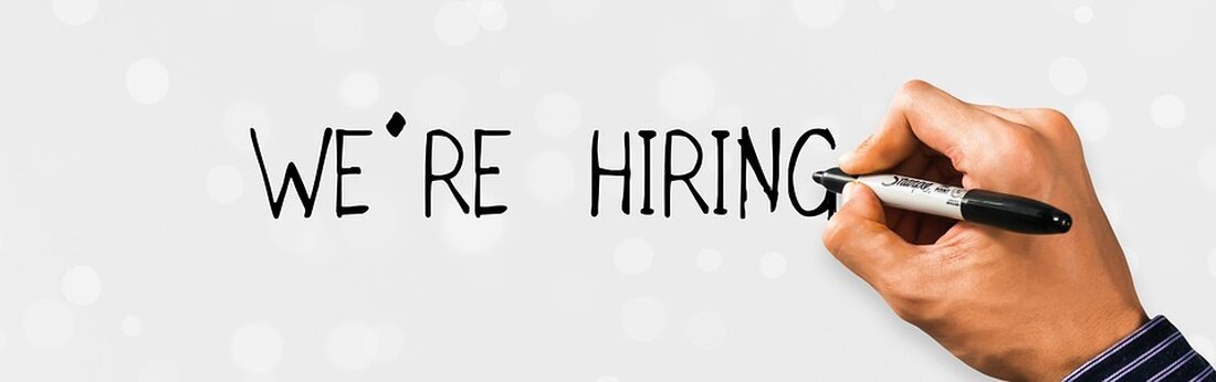 Erfahren Sie, wie die Zukunft des Arbeitsmarkts durch Transformationspolitik statt Entlassungswelle gestaltet werden kann. Einblick vom Experten des IAB.