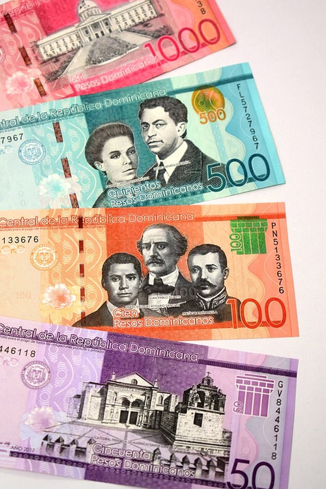 Goldman Sachs' Ex-Ökonom Jim O’Neill diskutiert über die Zukunft der BRICS-Währung und interne Herausforderungen.