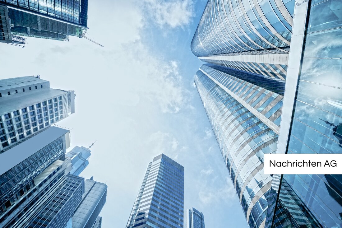 Deutsche Bank eröffnet am 9.06.2025 eine Flagship-Filiale in Frankfurt, die persönliche Beratung und Digitalisierung vereint.
