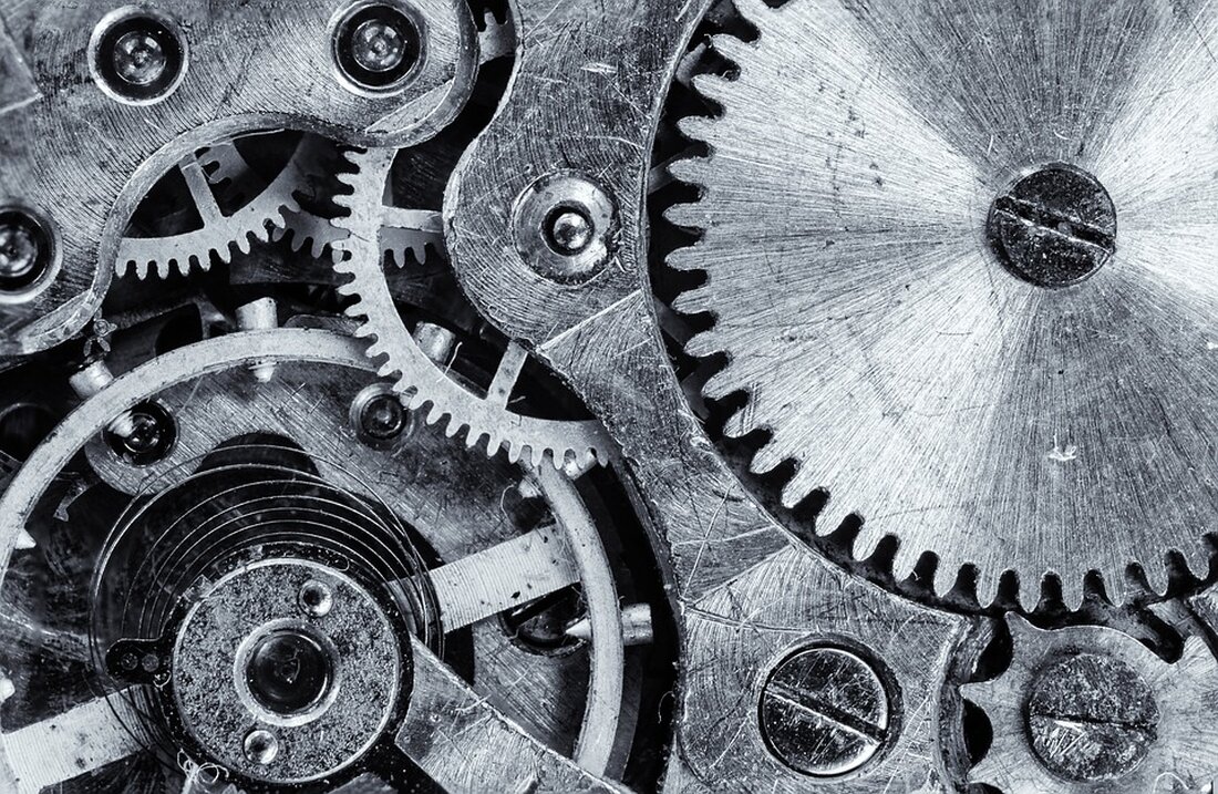 Die Mechanik von Anleihen und festverzinslichen Wertpapieren Anleihen und festverzinsliche Wertpapiere gehören zu den beliebtesten Anlageinstrumenten für viele Investoren. Sie bieten eine Möglichkeit zur Diversifizierung des Portfolios und können ein stabiles Einkommen generieren. Dieser Artikel wird die Mechanik von Anleihen und festverzinslichen Wertpapieren genauer erläutern und Ihnen helfen, die Funktionen und Vor- und Nachteile dieser Anlageklasse besser zu verstehen. Was sind Anleihen und festverzinsliche Wertpapiere? Anleihen sind Schuldtitel, die von Regierungen, Unternehmen oder anderen Einrichtungen ausgegeben werden, um Kapital aufzubringen. Wenn Sie eine Anleihe kaufen, leihen Sie dem Emittenten Geld und erhalten im Gegenzug feste Zinszahlungen über einen bestimmten Zeitraum. …