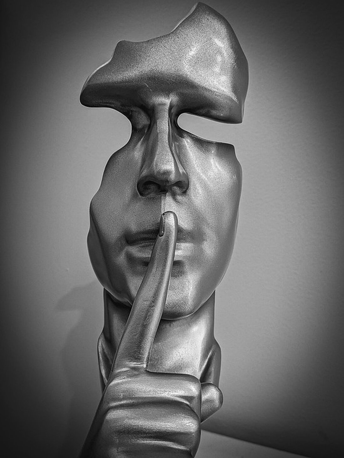 Elon Musk plant in San Francisco Geldgebühr für neue X-Nutzer, um Bot-Accounts einzudämmen. Erfahren Sie mehr über die neuen Regelungen bei X. #SanFrancisco #X #ElonMusk #BotAccounts