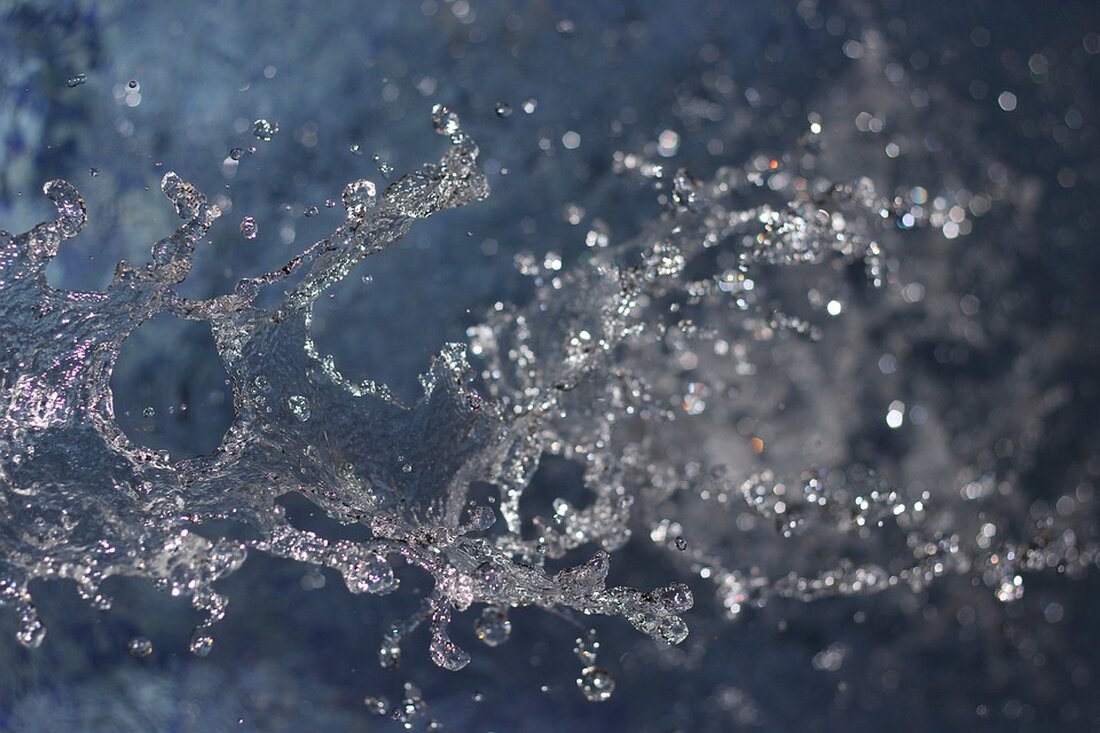 Liquidität vs. Rendite: Wie Sie das Gleichgewicht halten Als Anleger steht man oft vor der Entscheidung zwischen Liquidität und Rendite. Einerseits möchte man sein Geld kurzfristig verfügbar haben, andererseits strebt man nach möglichst hohen Erträgen. In diesem Artikel erfahren Sie, wie Sie das Gleichgewicht zwischen Liquidität und Rendite finden können und welche Aspekte es dabei zu beachten gilt. Liquidität: Was bedeutet das? Liquidität bezeichnet die Fähigkeit eines Vermögenswerts, schnell und zu einem fairen Preis in Bargeld umgewandelt zu werden. Im Kontext von Anlagen bedeutet hohe Liquidität, dass Sie Ihr investiertes Geld jederzeit ohne größere Verluste zurückbekommen können. Liquidität ist besonders …