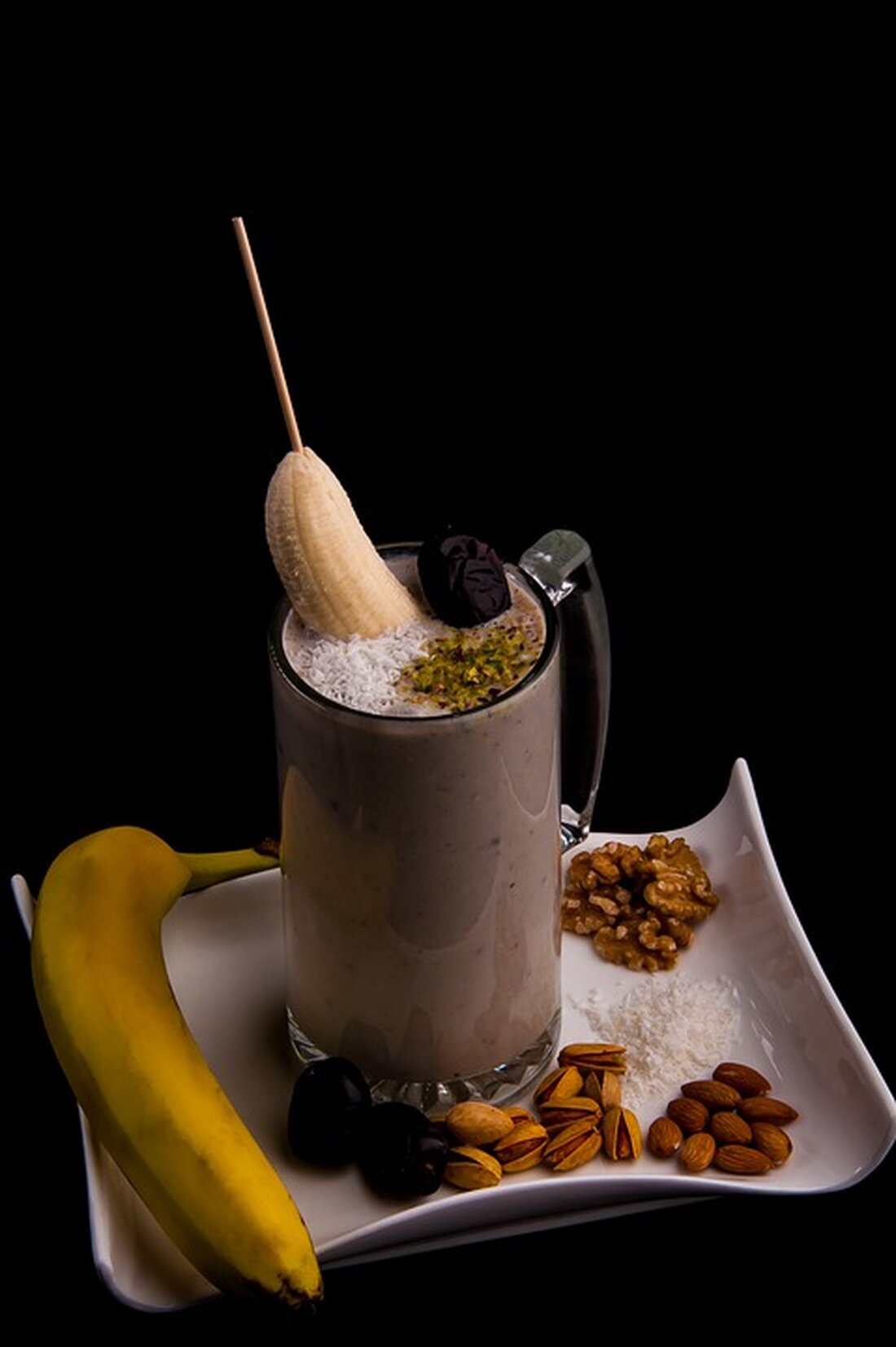 Deutsche Produktion verzeichnet stärksten Anstieg seit einem Jahr. Industrie, Bau und Energieversorger mit Wachstum. Ein Hoffnungsschimmer für die deutsche Wirtschaft.