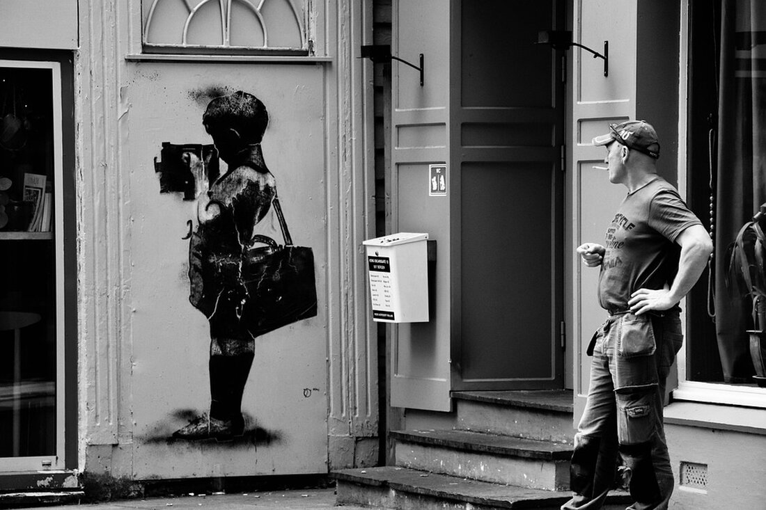 Erfahren Sie, warum sich Minijobber durch die Befreiung von der Rentenversicherung langfristig ihre Rente kaputt machen können. Experten wie Verena Bentele warnen vor den Folgen. #Minijob #Rente #Rentenkasse #Altersvorsorge