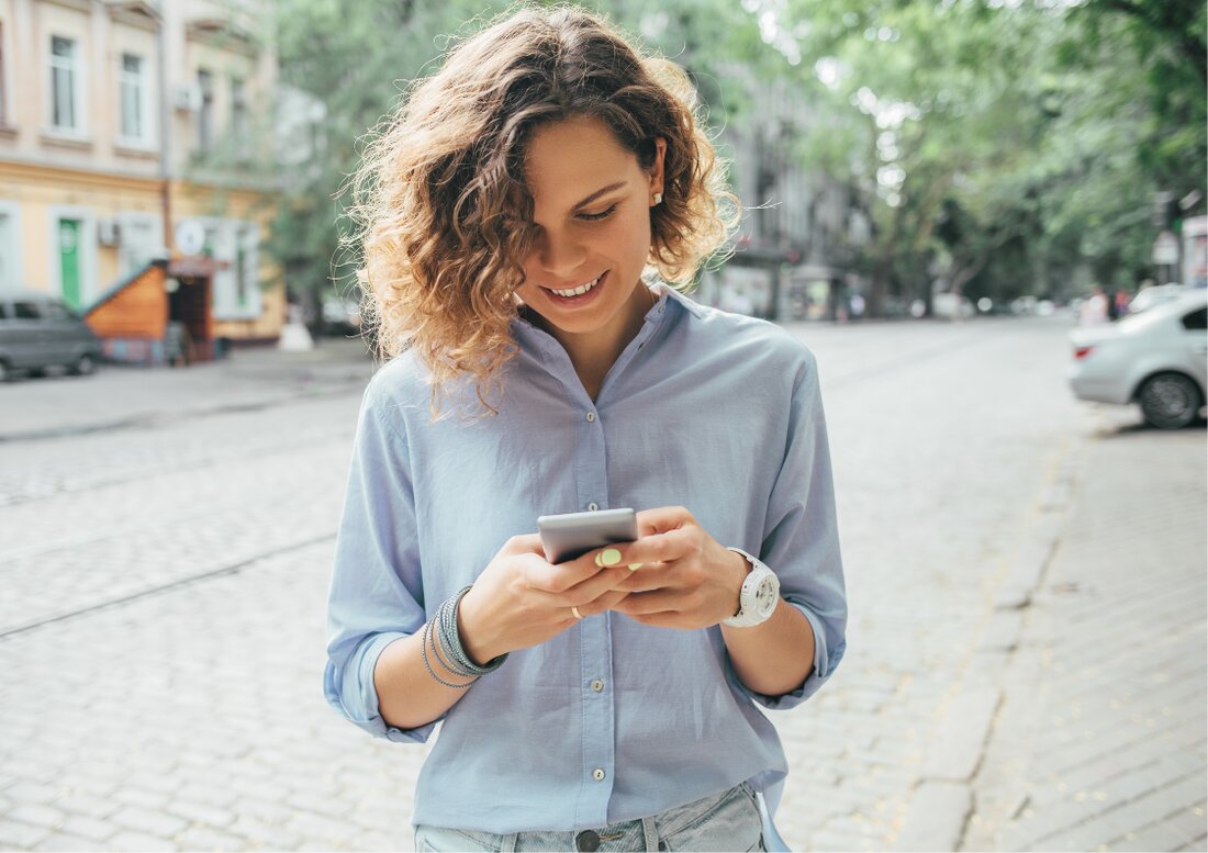 Mit dem Wandel der Zeit und dem Fortschritt der Technologie hat sich auch die Art und Weise, wie wir für Waren und Dienstleistungen bezahlen, grundlegend verändert. In der heutigen digitalen Welt hat das Bezahlen per App an Bedeutung gewonnen und entwickelt sich zum neuen Marktstandard. Die Revolution der Zahlungsmethoden: Wie Apps den Markt erobern Das Bezahlen per App hat sich in den letzten Jahren von einer innovativen Idee zu einem festen Bestandteil des Alltags entwickelt. Immer mehr Menschen nutzen ihr Smartphone, um Einkäufe zu tätigen, Rechnungen zu bezahlen oder Geld an Freunde und Verwandte zu senden. Diese Entwicklung ist eng …