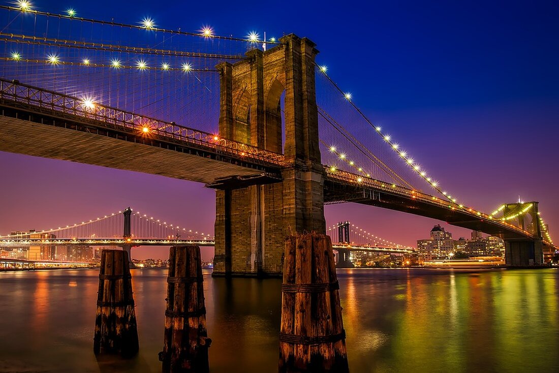 Die traditionsreiche Sandalenmarke Birkenstock ist bei ihrem Börsengang in New York gescheitert. Die Aktie fiel am ersten Handelstag um fast 13 Prozent unter den Ausgabepreis. Auch am zweiten Tag setzte sich der Kursverfall fort. In der Regel streben Unternehmen bei einem Börsengang einen höheren Ausgabepreis an, um den Anlegern eine positive Rendite zu ermöglichen. Dieses Ziel wurde im Fall von Birkenstock deutlich verfehlt. Die Gründe für dieses Scheitern können vielfältig sein. Einerseits könnte der Preis zu hoch angesetzt worden sein, andererseits könnte die Nachfrage nach Birkenstock-Aktien einfach zu gering gewesen sein. Der Modebereich hat derzeit mit wirtschaftlichen Unsicherheiten und einem …