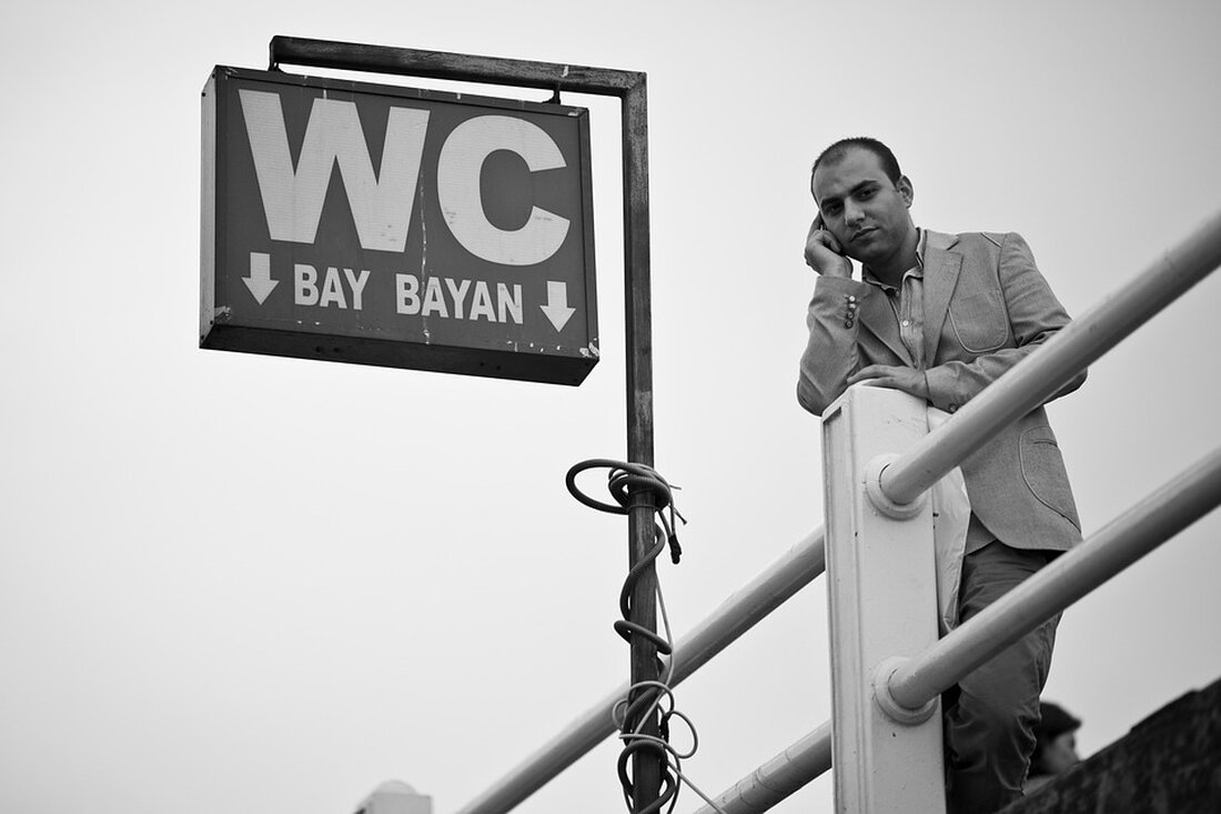 Gemäß einem Bericht von m.ariva.de, Der Euro Stoxx 50 zeigt zurzeit keine klare Richtung und verbessert sich nur minimal um 0,26 Prozent. Aktuell führen die Aktien von Bayer, Nordea Bank und SAP die Indexrangliste an. Am stärksten verteuerte sich das Wertpapier von Bayer um 2,35 Prozent. Auf der anderen Seite gehören die Aktien von Inditex, Munich Re und Nokia zu den Verlierern des Handelstages, wobei das Wertpapier von Inditex einen Abschlag von 2,20 Prozent verzeichnete. Die Bilanz des Euro Stoxx 50 für das Kalenderjahr bleibt aufgrund der heutigen Seitwärtsbewegung unverändert. Seit Beginn des Jahres beträgt das Plus 19,37 Prozent. Diese &hellip;