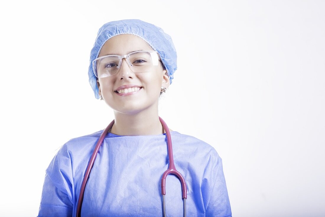 Gemäß einem Bericht von www.finanznachrichten.de nimmt die Aktie von ASEP Medical einen raschen Aufschwung nach einer längeren Zeit der Funkstille. Das Unternehmen plant einen Börsengang an der Nasdaq und hat Unterstützung von renommierten Stellen wie der US-Regierung und der Bill & Melinda Gates Foundation erhalten. Die Aktie notiert derzeit noch als Pennystock an der kanadischen Börse CSE, doch mit der geplanten Produktlancierung und dem IPO an der Nasdaq könnten sich die Marktbewertungen vervielfachen. Es ist deutlich erkennbar, dass die Erfolge und Entwicklungen von ASEP Medical das Potenzial haben, die Marktlandschaft und die Branche zu verändern. Die geplante Produktlancierung und die …