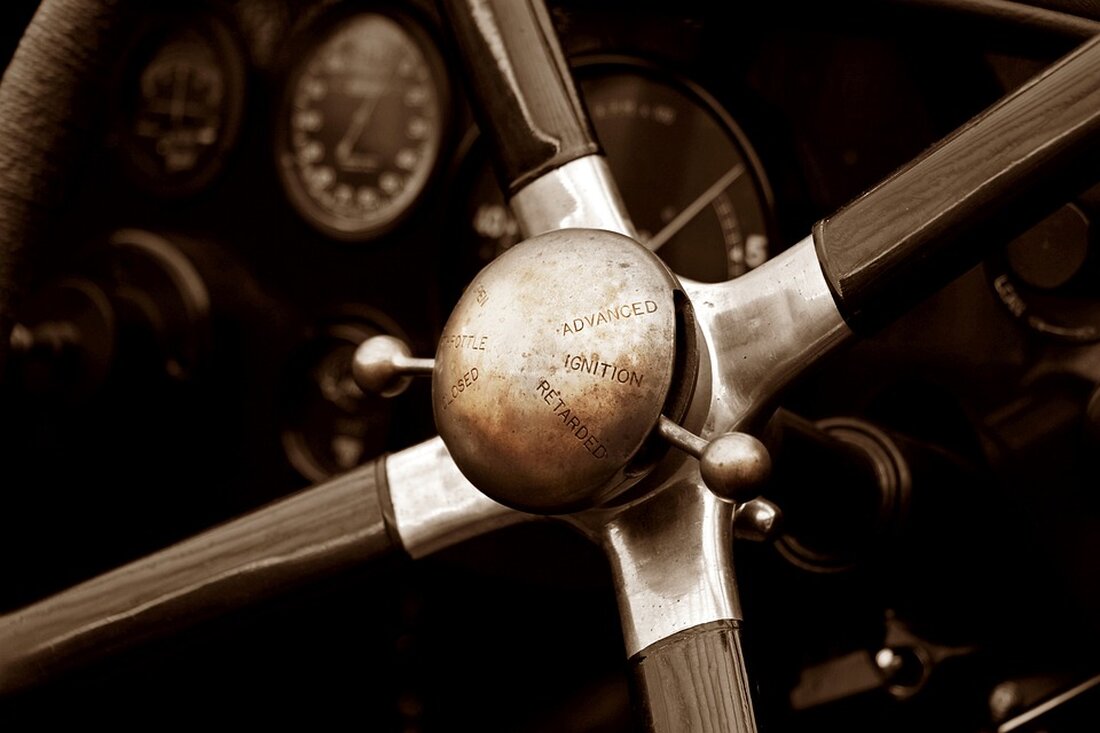 Gemäß einem Bericht von www.boerse.de, zeigt sich zum Start des Dezembers eine verhaltene Entwicklung an den US-Aktienmärkten. Die Standardwerte an der Wall Street sind etwas besser als jene an der Nasdaq-Börse, und der Dow Jones Industrial wird vor Handelsstart nur wenige Punkte tiefer taxiert. Die Inflationsentwicklung in den USA und der Eurozone sowie die Erwartungen für Zinssenkungen beeinflussen die Stimmung der Anleger, die nun gespannt auf Aussagen von Jerome Powell warten. Powell wird nach dem Börsenauftakt in New York sprechen, und Experten der Bank Unicredit gehen davon aus, dass er die Geldpolitik als angemessen bezeichnen wird, sodass auf der kommenden …