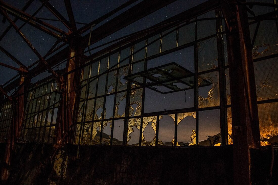 06.02.2024 – 09:10 Grosam Immobilien GmbH Marktoberdorf (ots) In den letzten zehn Jahren sind die Immobilienpreise stark gestiegen. Auch Baustoffe werden nahezu täglich teurer. Die Frage, ob Wohnraum nur noch für die Superreichen erschwinglich ist, beschäftigt viele. Jedoch gibt es Hoffnung, denn die ersten Anzeichen für Zinssenkungen sind bereits erkennbar. Das wissen auch Matthias und Daniel Grosam, Gründer der Grosam Immobilien GmbH. Ihr Hauptaugenmerk liegt darin, neuen Wohnraum zu schaffen. Wie sie Anlegern eine Kapitalanlage bieten und wieso sie gerade jetzt zum Wohnungskauf raten, erfahren Sie hier. In Bayern sowie deutschlandweit lässt sich ein rückläufiger Wohnungsbau verzeichnen. Im Jahr 2023 …