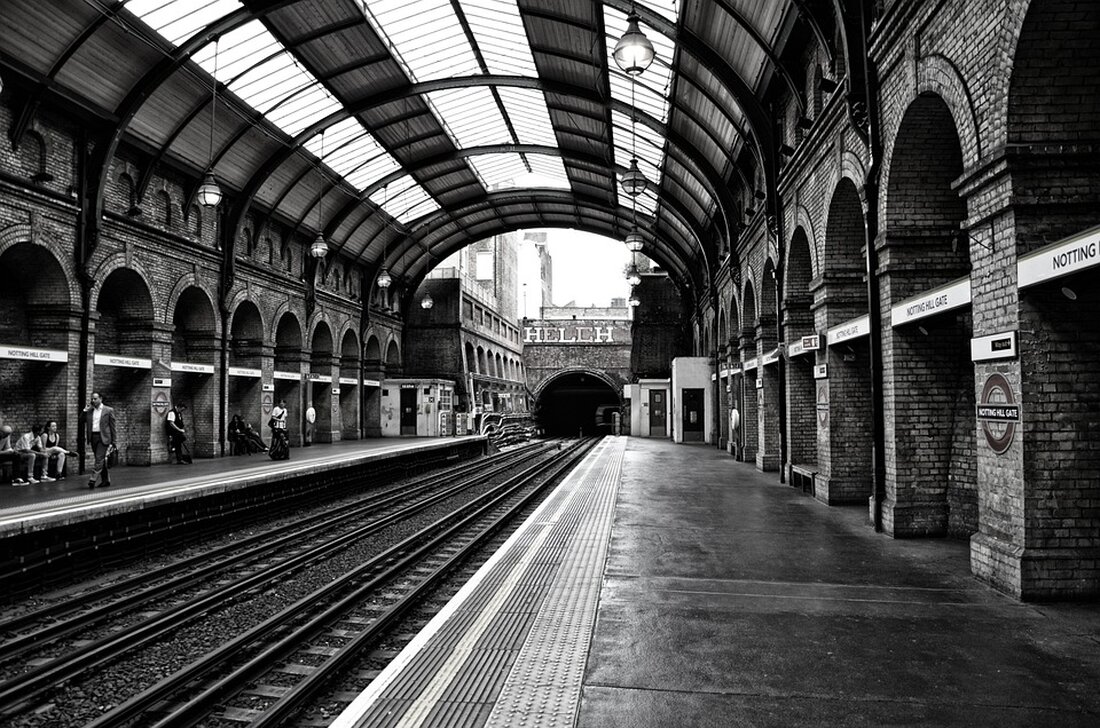 Gemäß einem Bericht von www.hertener-allgemeine.de hat eine Dortmunder Familie Probleme mit Grundwasser in ihrem Keller. Dieser Wasserschaden wurde durch extremen Niederschlag verursacht und die Versicherung weigert sich, den Schaden zu bezahlen. Laut der Versicherung müssen die Eigentümer selbst dafür sorgen, dass ihr Gebäude angemessen geschützt ist. Die Auswirkungen dieser Entscheidung auf die Versicherungsbranche können bedeutsam sein. Wenn die Versicherung keine Zahlungen leistet, könnte dies zu einem Rückgang der Kundenzufriedenheit führen und das Image des Unternehmens beeinträchtigen. Darüber hinaus könnte es zu rechtlichen Konsequenzen kommen, wenn sich die betroffene Familie dazu entscheidet, rechtliche Schritte einzuleiten. Für den Markt könnte dies zu …