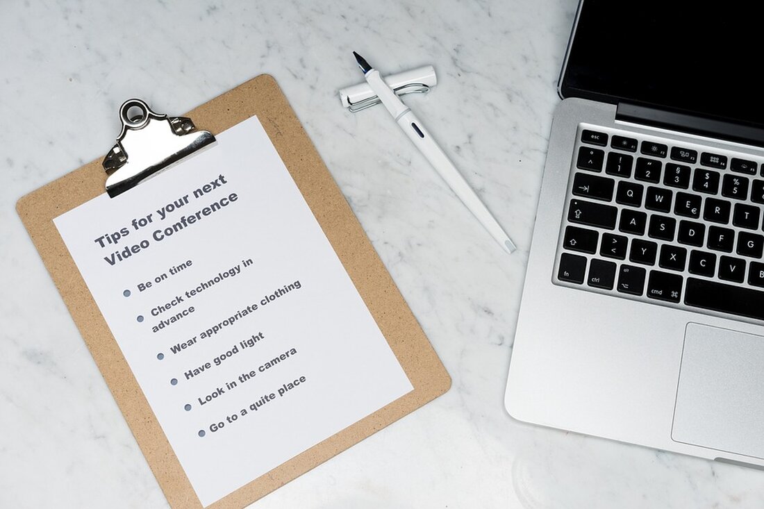 Gemäß einem Bericht von www.nw.de, findet in Bielefeld eine Zwangsversteigerung von Immobilien statt. Der Markt für Immobilien in Bielefeld ist nach wie vor attraktiv, und Zwangsversteigerungen bieten oft die Möglichkeit, zu günstigen Preisen an Eigentum zu gelangen. Die Vorteile und Nachteile einer Zwangsversteigerung werden im Artikel ausführlich erläutert. Hinsichtlich auf den Immobilienmarkt in Bielefeld, können Zwangsversteigerungen sowohl potenziell günstige Preise als auch eine vielfältige Immobilienauswahl bieten. Dies kann sowohl für Privatpersonen als auch Investoren attraktiv sein, da es die Möglichkeit zur Investition und zur Diversifikation von Investitionen bietet. Allerdings müssen potenzielle Käufer auch die Nachteile beachten, wie den unbekannten Zustand …