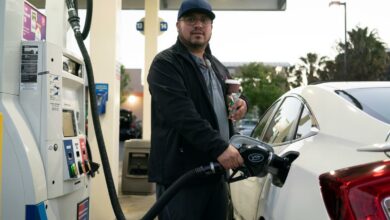 Der Gaspreisrückgang dauert 30 Tage in Folge, da die Ölpreise weiter einbrechen