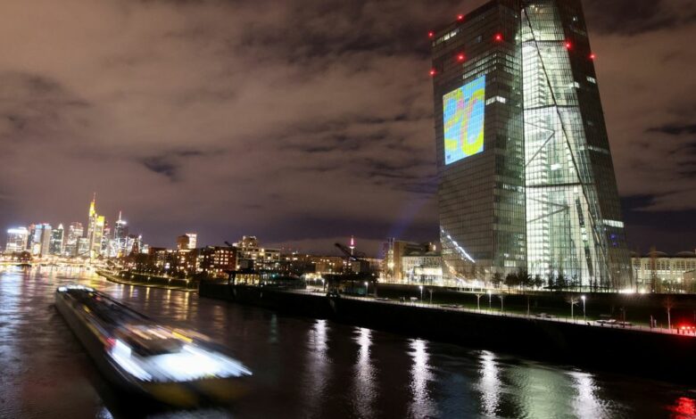 Preview of the illumination at ECB headquarters for the Euro