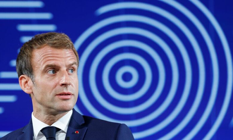 Globale CEOs kündigen auf Macrons Gipfeltreffen in Versailles Investitionen in Höhe von 6,7 Milliarden Euro an