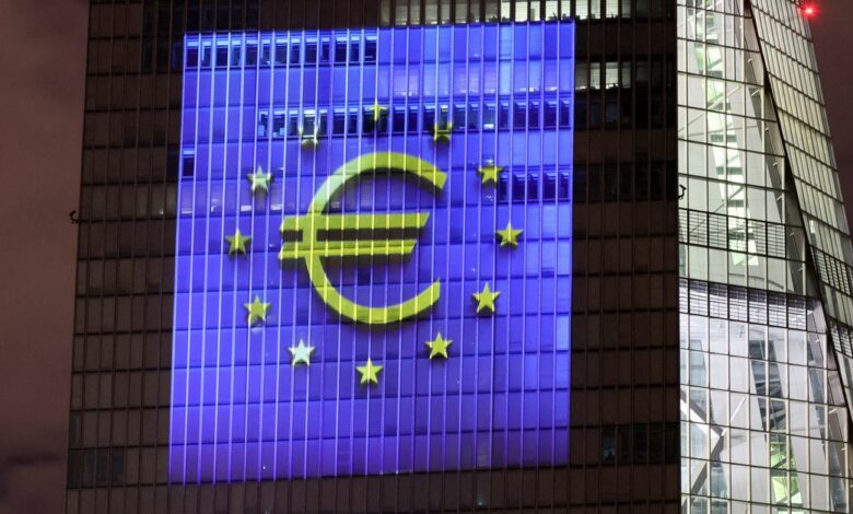 Preview of the illumination at ECB headquarters for the Euro
