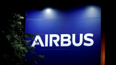 Airbus verringert den Druck auf die Lieferanten, hält aber an den Produktionszielen und Quellen fest