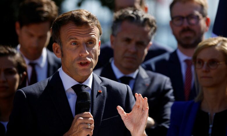 Macron sagt, er wolle den Bau von Projekten für erneuerbare Energien in Frankreich erleichtern