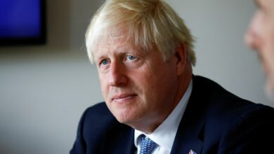 British Prime Minister Johnson carries out visits with the police in Milton Keynes
