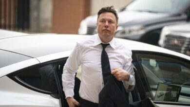 Musk von US-Behörden wegen Deal untersucht, sagt Twitter