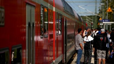 Public transport operators offer a nationwide special nine-euro ticket