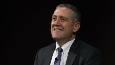 Bullard der Fed bevorzugt Zinsen über 5 % „so schnell wie möglich“