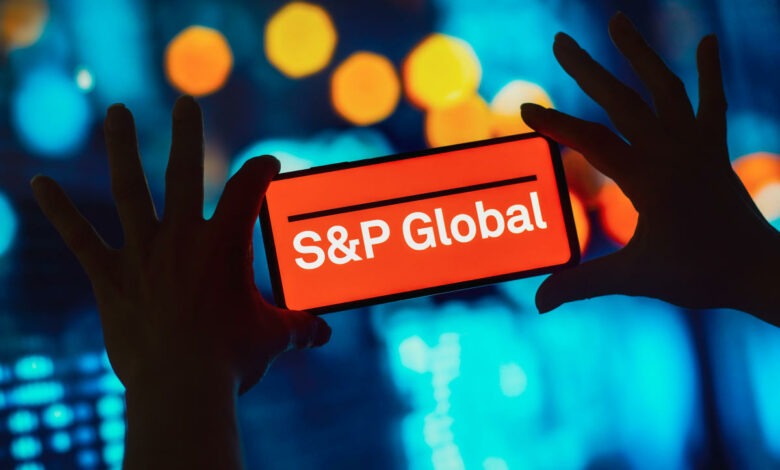 S&P Global CEO: Unternehmen bremsen inmitten der Unsicherheit „vorsichtig ab“.