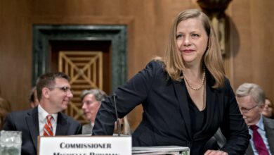 Fed-Beamte betonen, dass die Zinsen weiter angehoben werden müssen, um die Preise abzukühlen