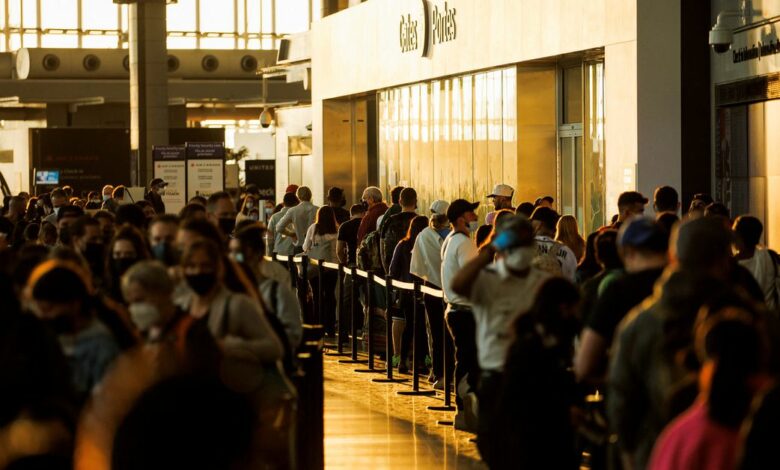 Flughäfen und Fluggesellschaften zügeln Sommerpläne, um eine Wiederholung des letztjährigen Chaos zu vermeiden