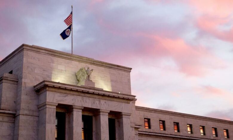 Banken leihen sich 164,8 Milliarden Dollar von der Fed in Rush to Backstop Liquidity
