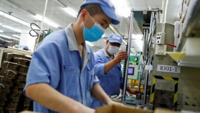 WELTWIRTSCHAFT Chinas Fabriken stürmen voran, Produktionswachstum kehrt in die Eurozone zurück