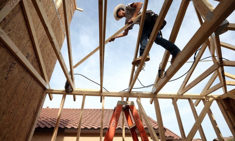 Wohnungsbau: Die Stimmung der Bauherren steigt im vierten Monat in Folge, da sich der Wohnungsmarkt stabilisiert