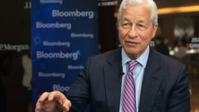 Jamie Dimon sagt, dass die Fed Zinserhöhungen pausieren sollte, glaubt aber nicht, dass dies für lange Zeit der Fall sein wird: „Darauf sollten die Leute ein wenig vorbereitet sein.“
