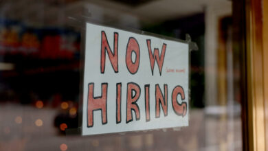 Stellenangebote zeigen im April überraschenden Anstieg