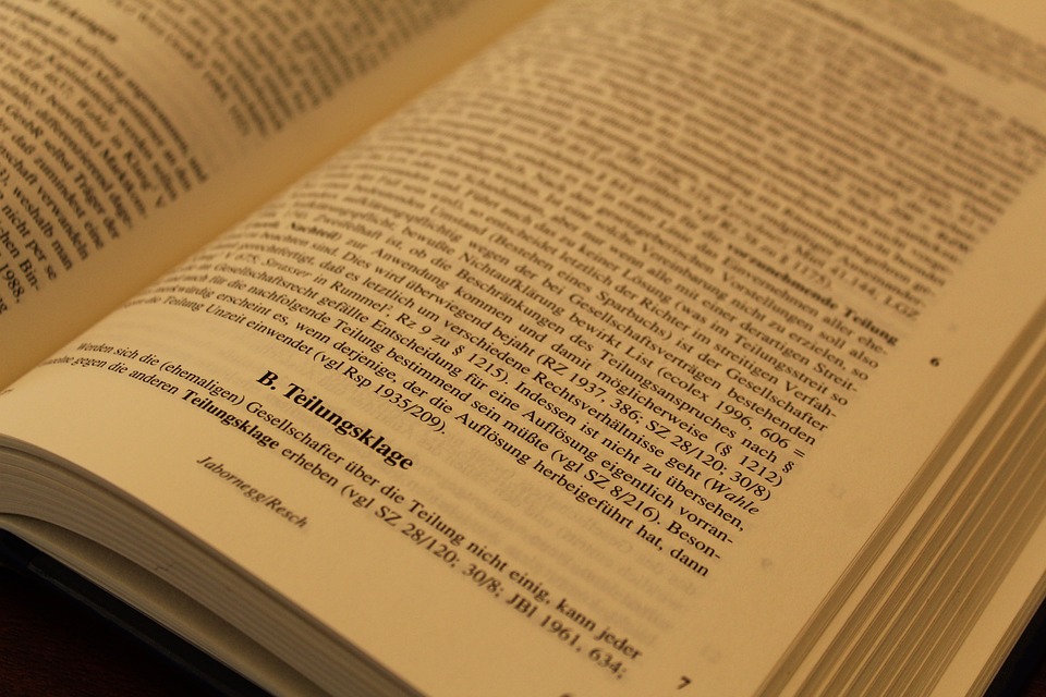 Immoscout24: Klage wegen irreführender Bonitätsauskunft – Finanzexperte kritisiert Werbung