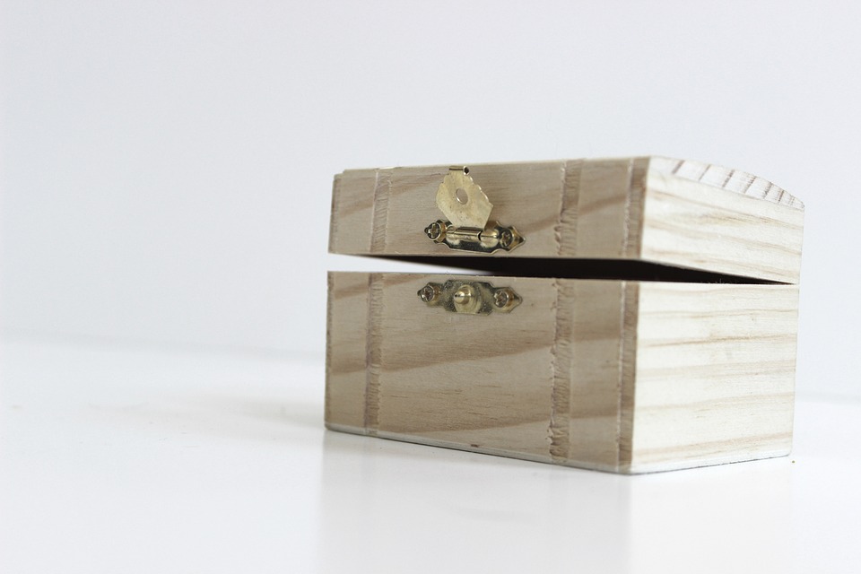 Finanzexperte analysiert: Rückgang der Nahrungsmittel-Einkaufsmengen im ersten Halbjahr 2023 – Auswirkungen auf die Wirtschaft