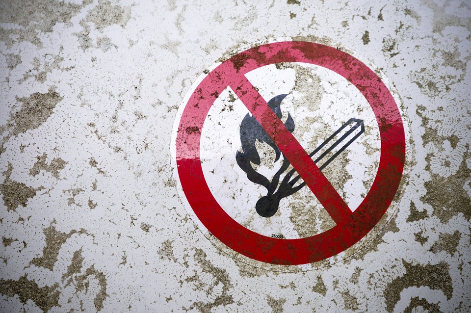 Finanzexperten warnen vor Abhängigkeit und Risiken globaler Lieferketten. Deutschland verlor durch Lieferengpässe fast 40 Mrd. Euro.