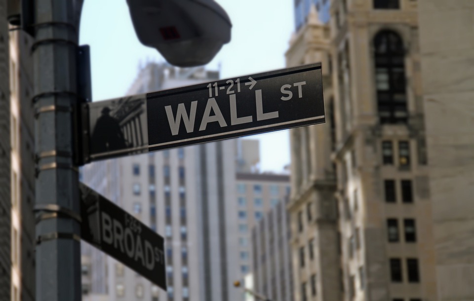 NASDAQ 100 steigt um 2,13 Prozent – Finanzexperte bewertet Entwicklung