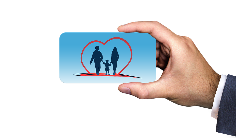 Welche Versicherung brauche ich bei Sturm und Überschwemmung? Tipps vom Finanzexperten