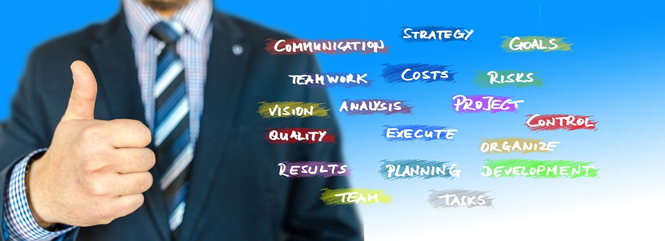 Analyse: Fallende Aktienkurse im DAX – Salami-Crash und Hoffnung auf Erholung. Gründe für Kursverfall und Aussicht auf Besserung.