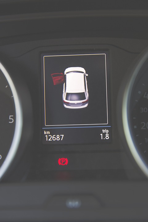 Aktuelle Marktberichte und Prognosen: Finanzexperte analysiert Entwicklungen in den USA und Deutschland, hebt Technologiesektor hervor.