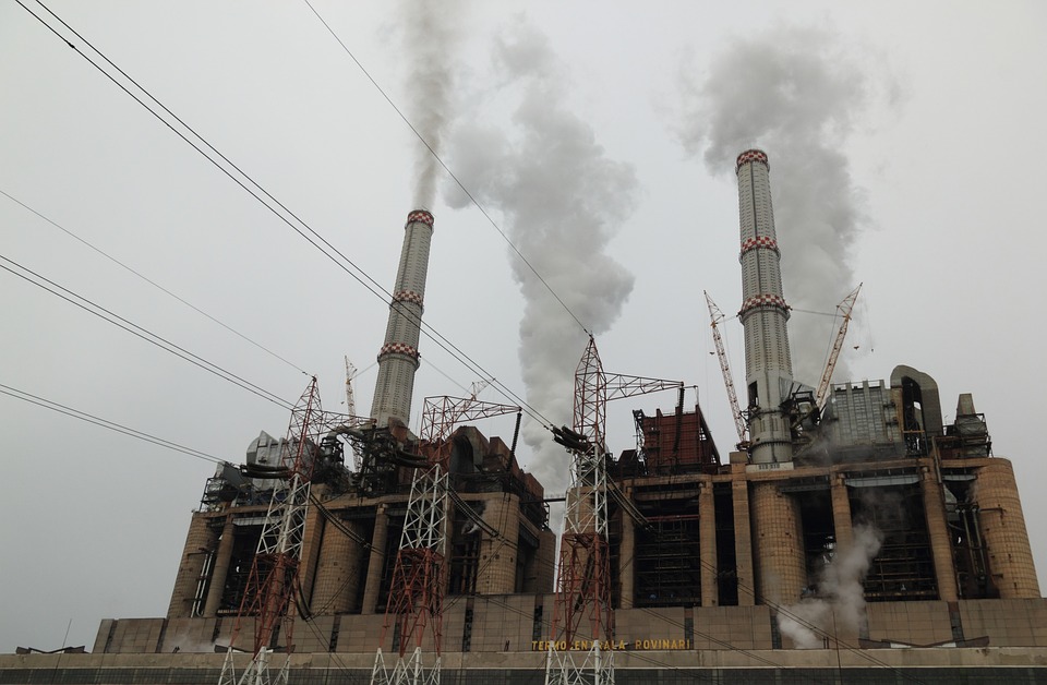 Bitcoin-Spot-ETFs generieren hohes Handelsvolumen – Finanzexperten analysieren die Auswirkungen auf den Markt