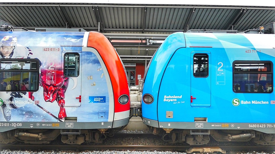 Finanzexperte analysiert deutsche Dividenden-Aristokraten wie Allianz und Münchener Rück sowie die Ertragsaussichten von Siemens und Deutsche Telekom