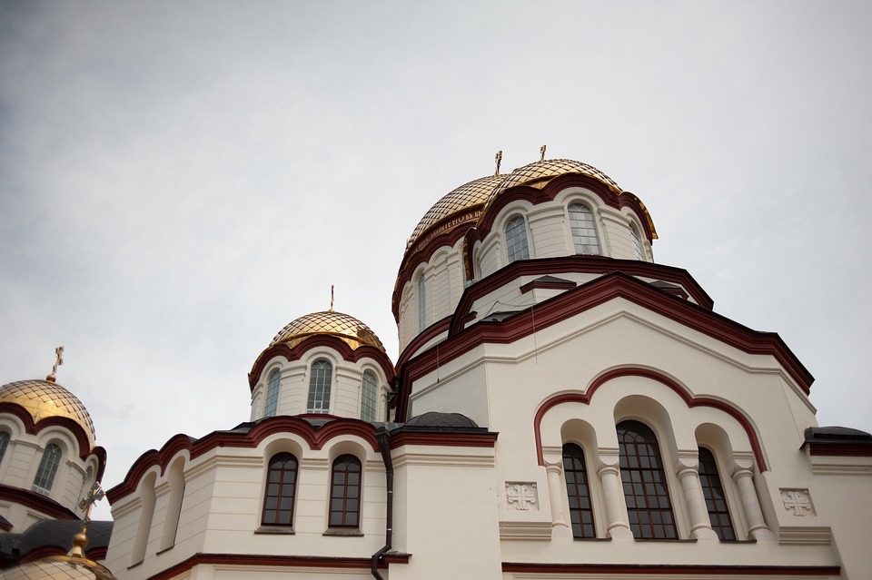 Eyemaxx Insolvenzforderung anerkannt: Finanzexperte analysiert Quotenzahlungen und rechtliche Bedenken