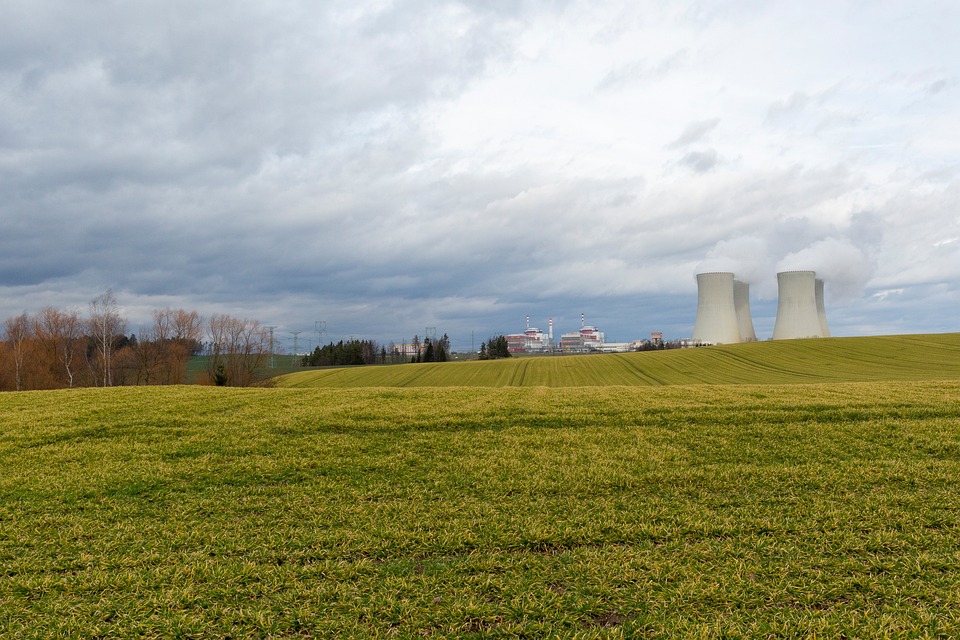 Energiepreise, Gebäudeenergiegesetz und Beratungsbedarf: Finanzexperte analysiert die Entwicklungen für Verbraucher.