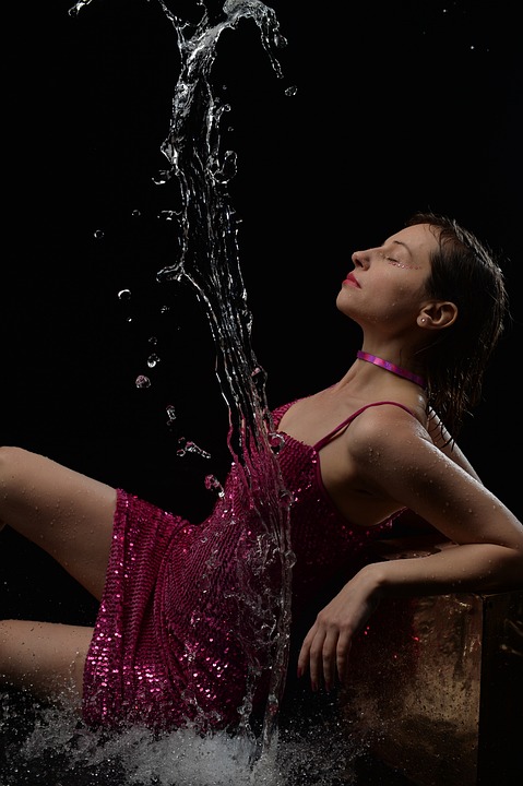 Rentenmarkt rationaler als Aktienmarkt: Auswirkungen der Probleme im Roten Meer auf Inflation und Leitzinssenkungsspekulationen.