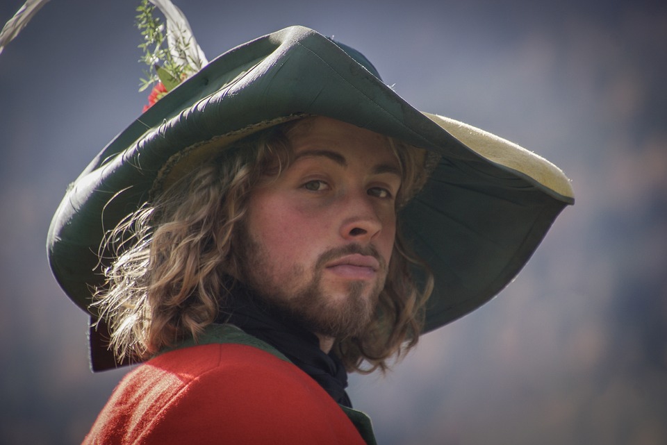 Cyberangriff auf Regierungsserver: Behörden in Alarmbereitschaft.